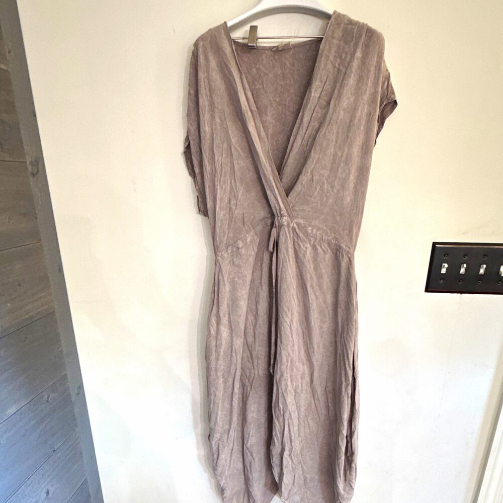 The Odells Women’s M Gray Satin Silk Dress V-Neck Tie Waist Jogger look Boho